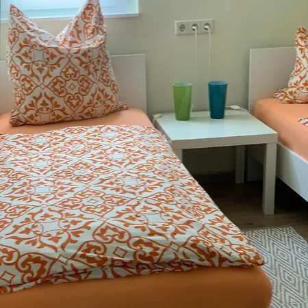 Senfbude - Wunderschoene Fuer 4 Personen Mit Terrasse & Stellplatz Aparthotel